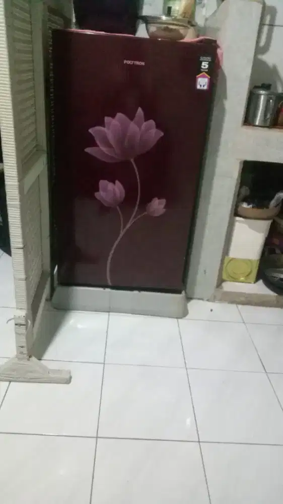 Kulkas Polytron masih bgus