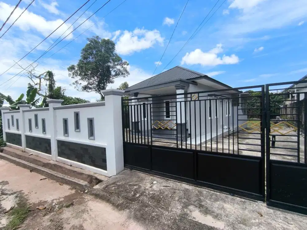 Dijual cepat Rumah beserta tanah luas