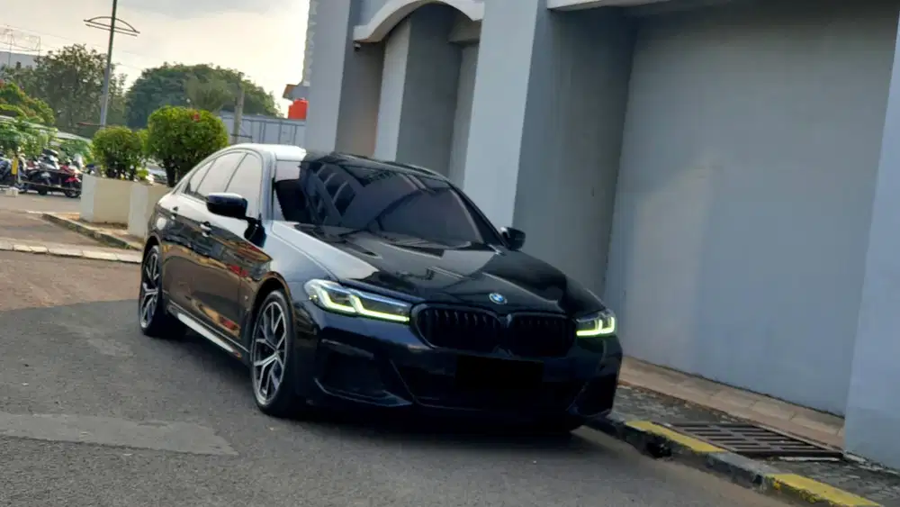 [ LOW KM ] BMW 520i 520 i M Sport G30 LCi AT 2023/2024
