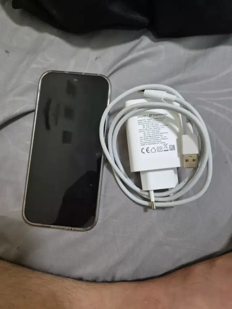 vivo v70 12/256 grey