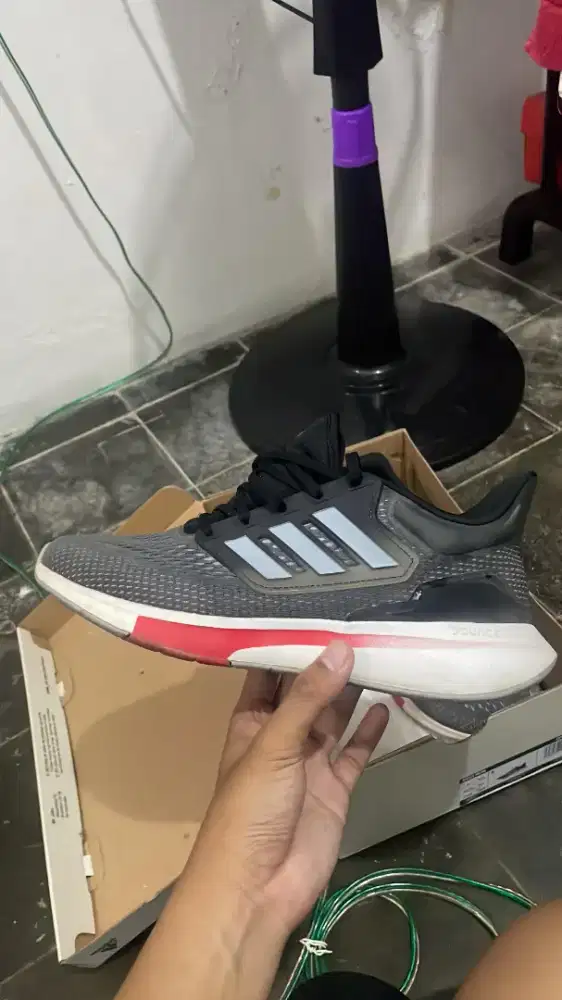 ADIDAS Sepatu Lari EQ21 RUN GY2192 ORIGINAL