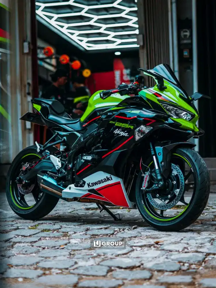 FOR SALE!! Kawasaki ZX-25R QS KRT Edition 2022