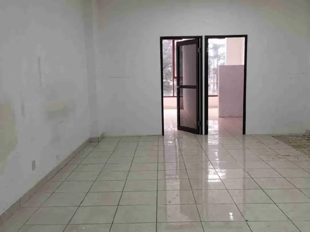 Diaewakan Ruko 3 Lantai Di Jakarta Garden City Cakung Jakarta