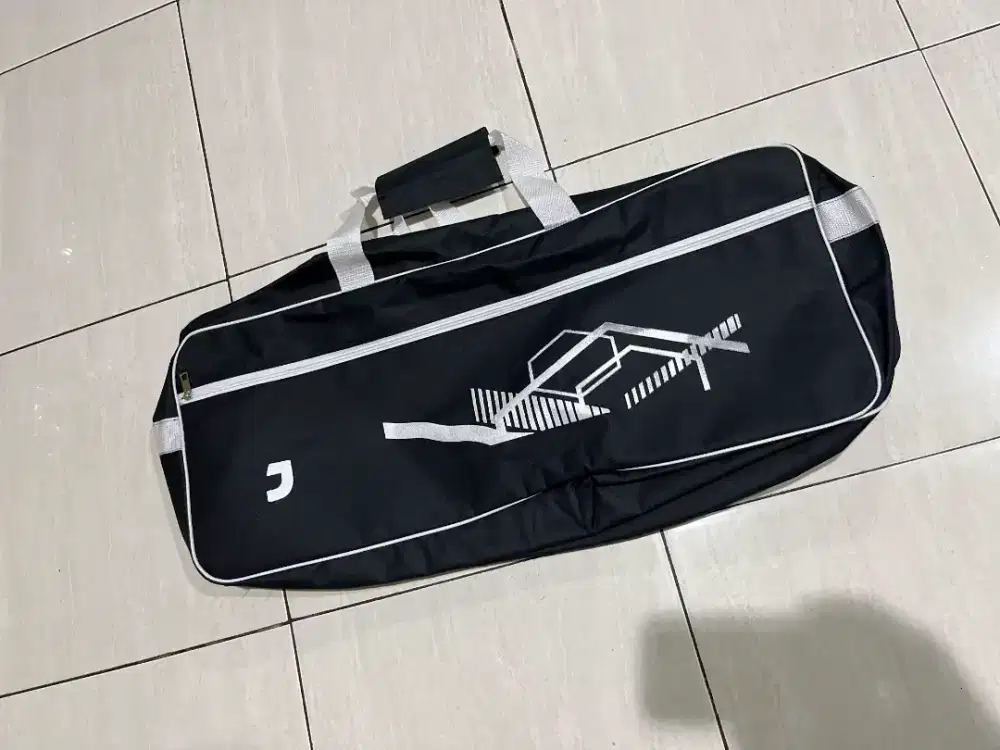 Tas Raket Badminton 2R