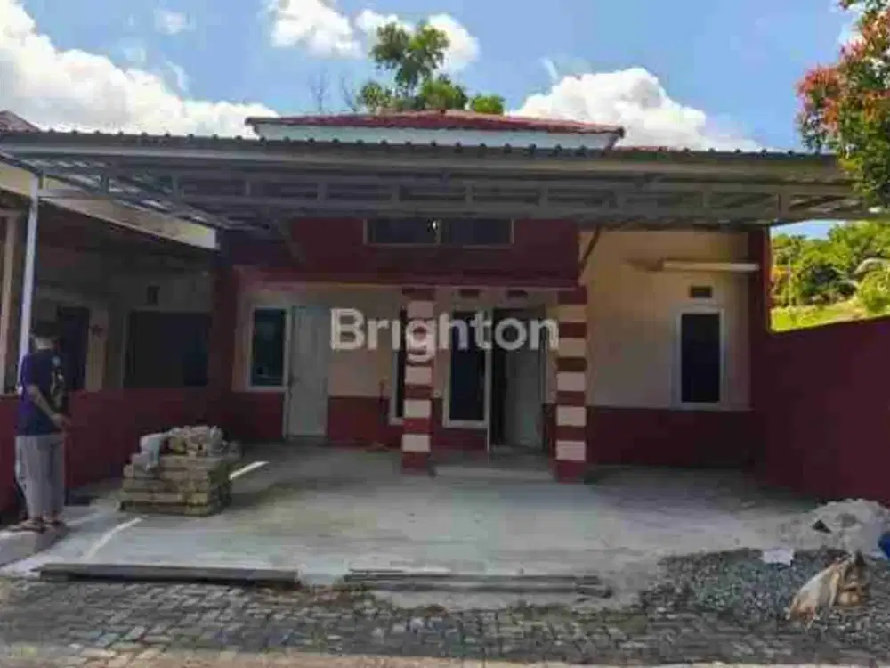 DISEWAKAN RUMAH CANTIK SIAP HUNI LOKASI SUMBER REJO