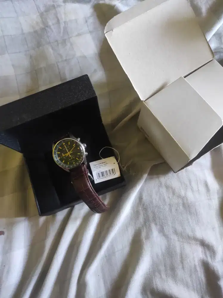Jam tangan seiko chrono