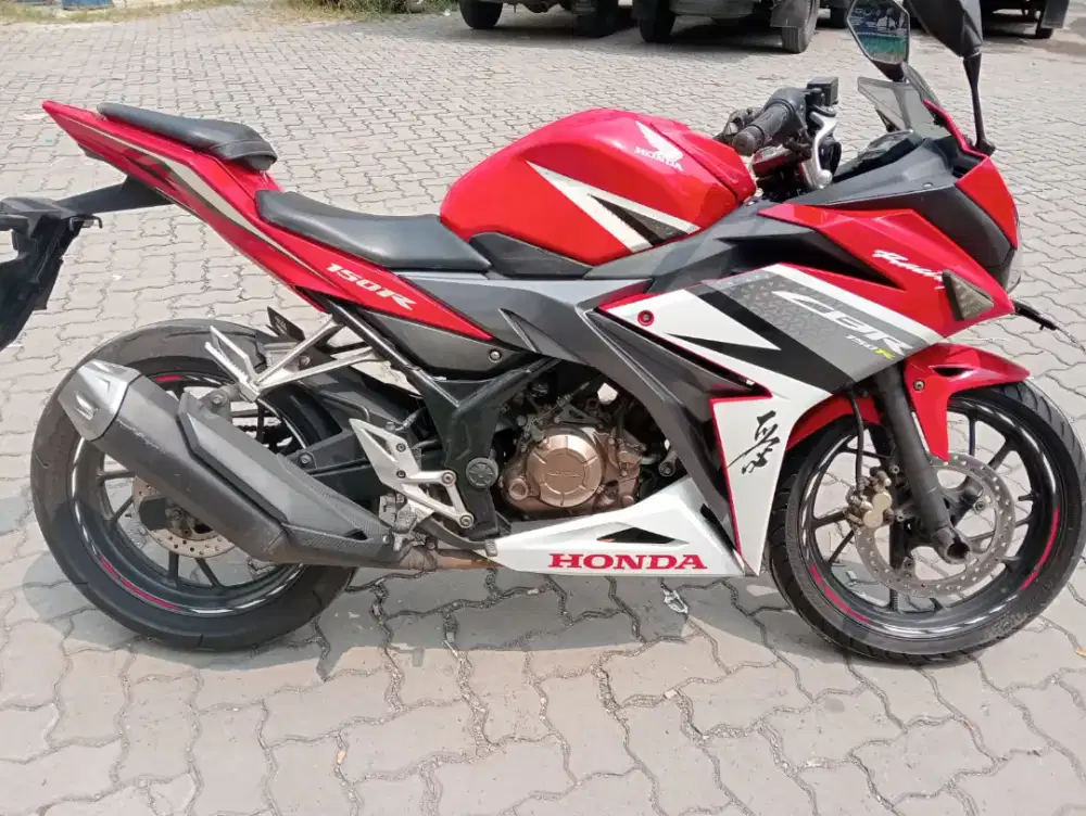 Dijual Cash Honda CBR 50 R Tahun 207