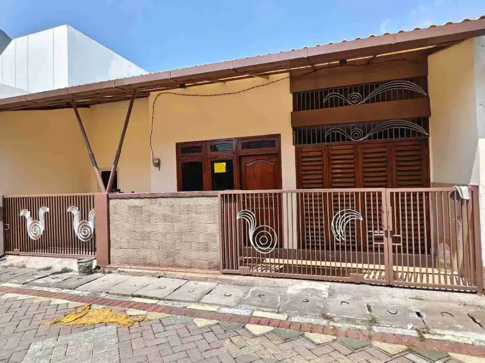 Rumah Full Renovasi Lokasi Kedinding Tengah Kenjeran Surabaya