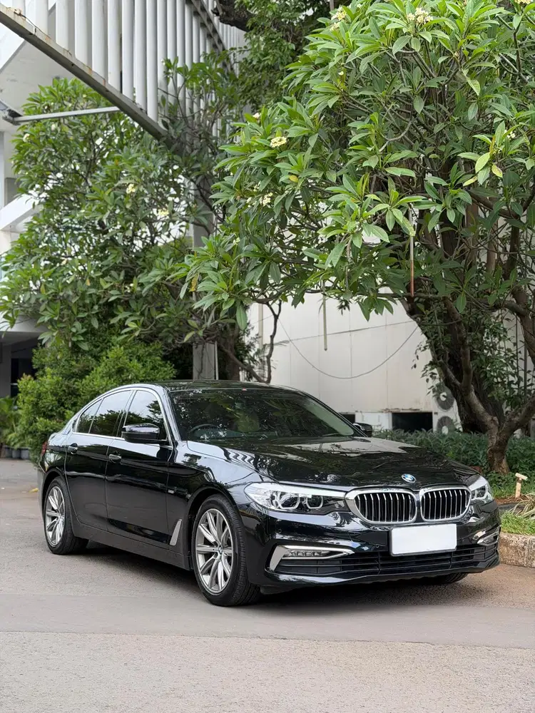 BMW 520i Luxury