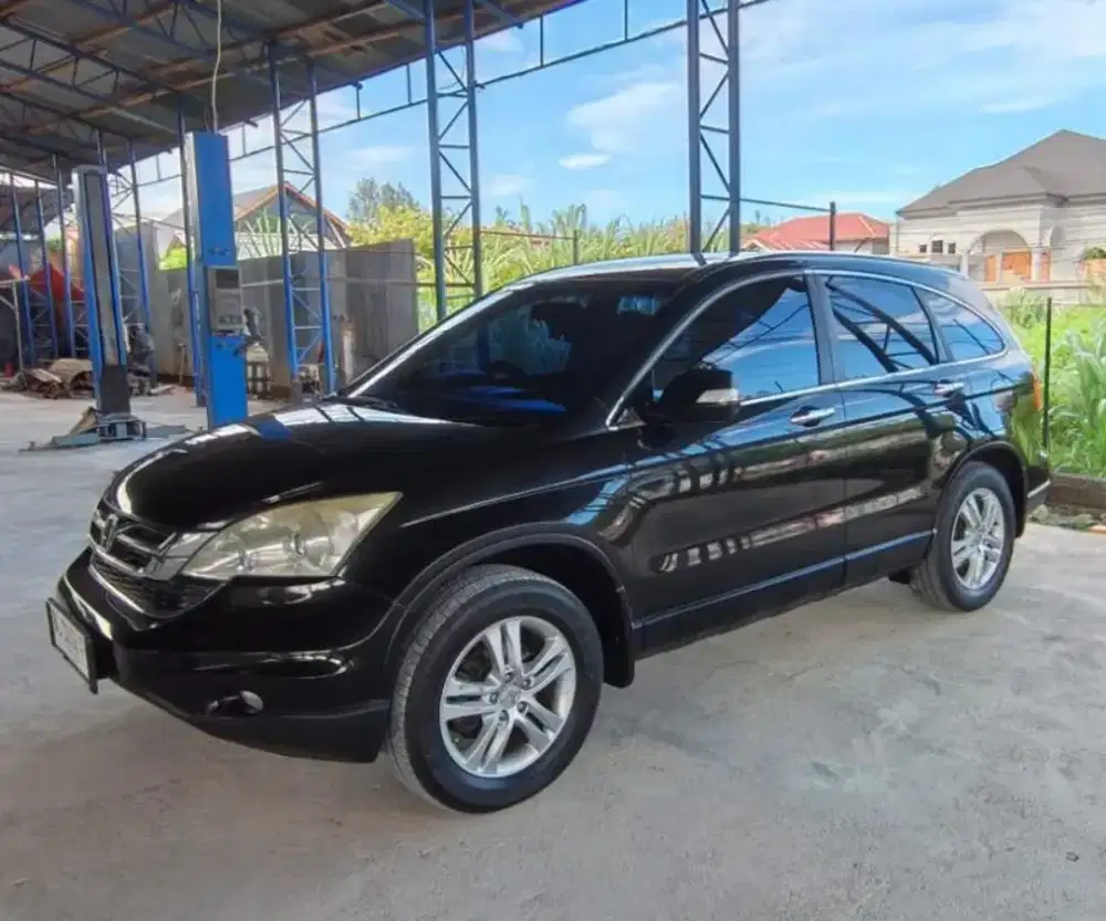 HONDA CR-V 2,4 AT 2011