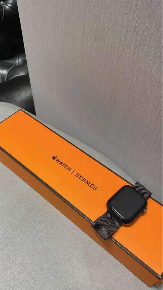 Jam tangan Hermes