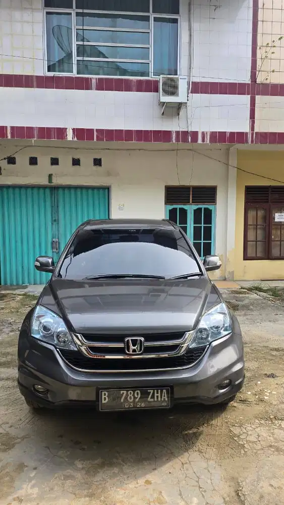 Mobil CR-V 2.0 Pembuatan Tahun 2010