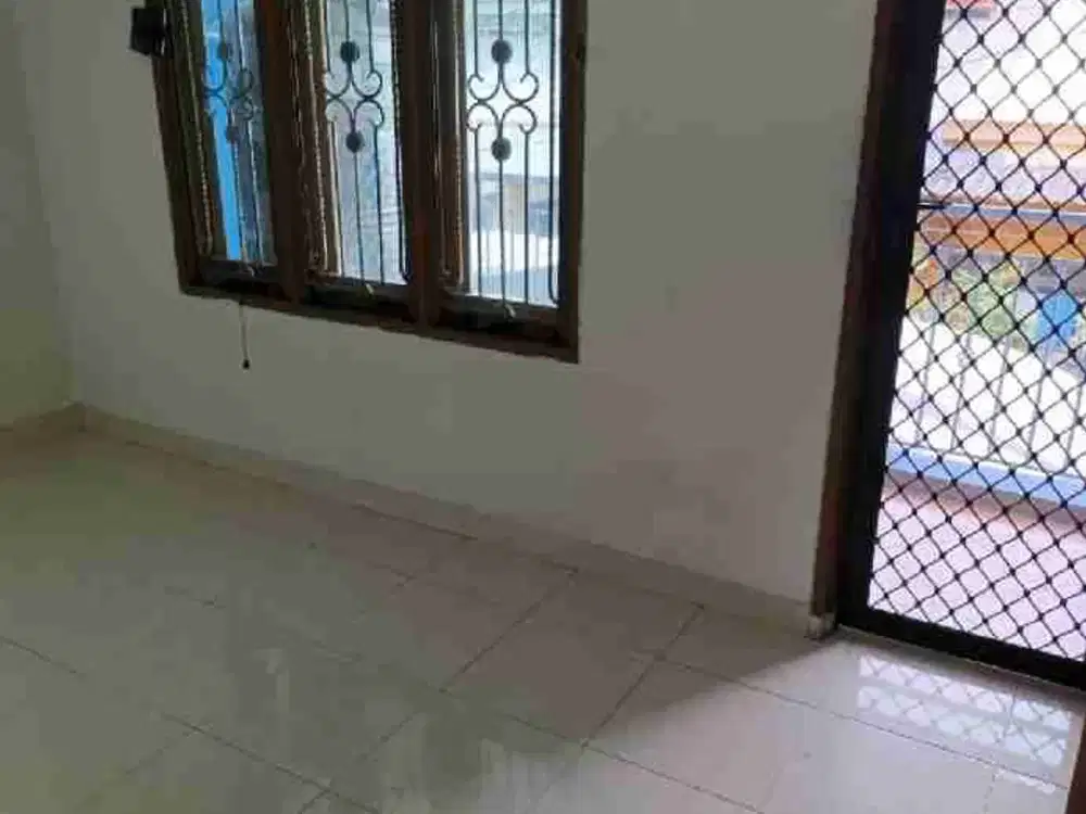 Dijual cepat Rumah di Komplek Kalideres Permai Jakarta Barat