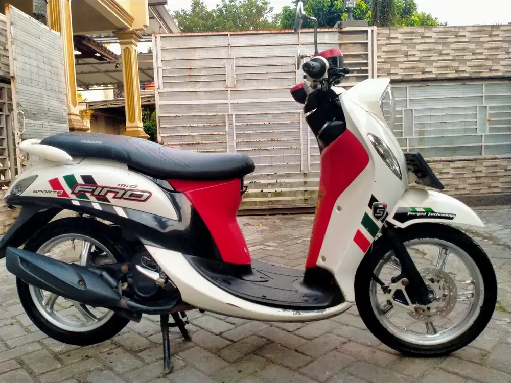 Yamaha Fino injeksi lengkap motor sehat keterangan detail dibawah