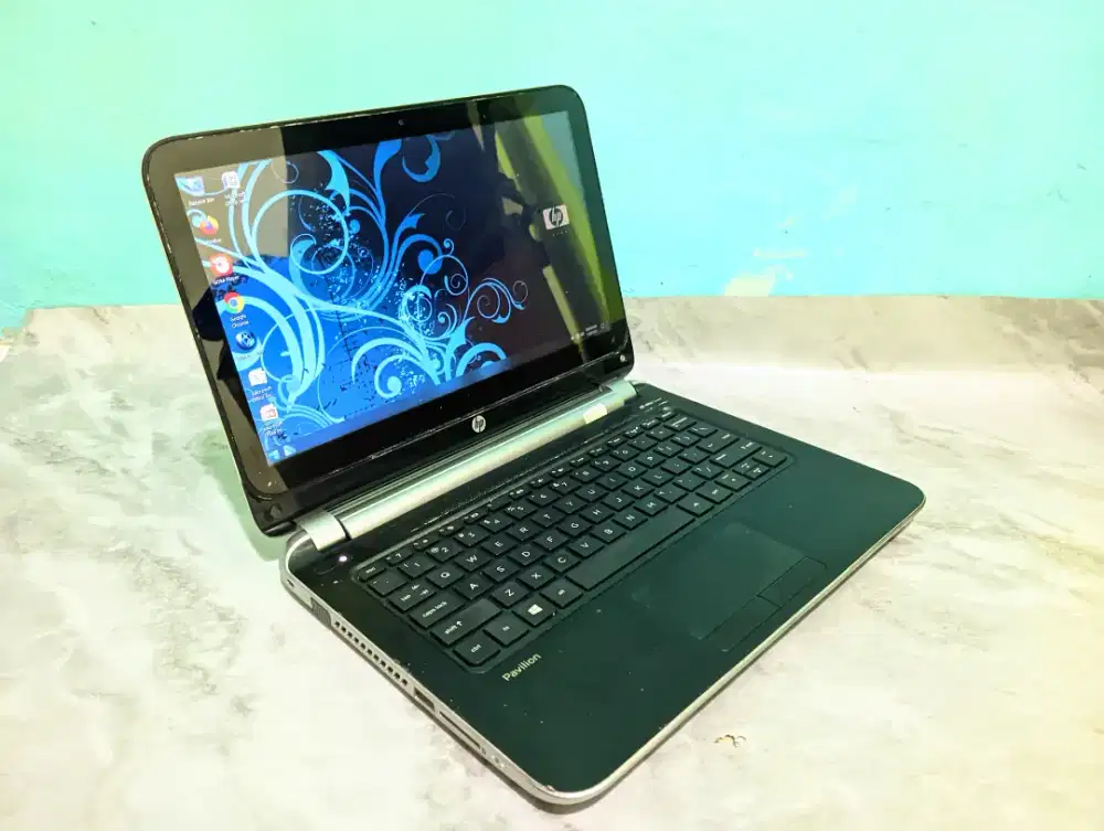 Notebook hp Amd A4 ram 4gb ngebut