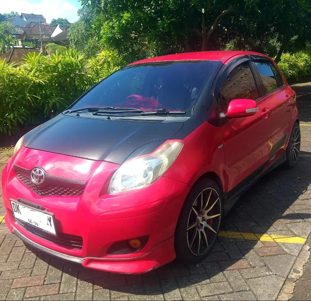 DIJUAL TOYOTA Yaris S 2010 Pribadi