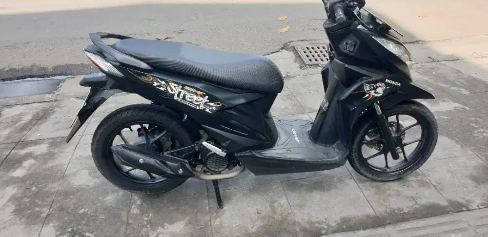 Beat Street th 2023 mulus pjk baru