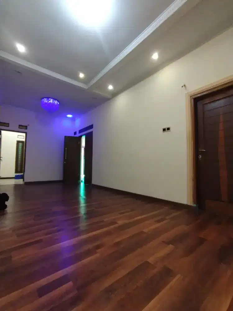 RUMAH DIKONTRAKAN DEKAT St SUDIMARA
