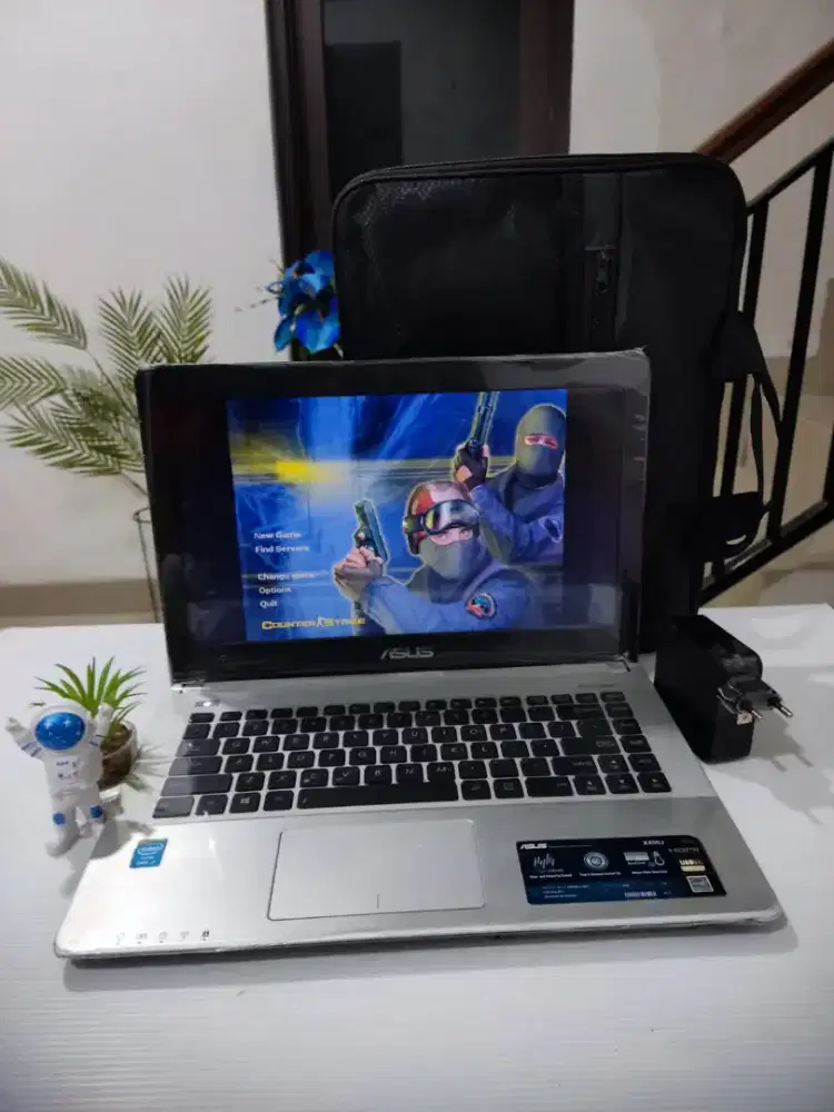 Laptop Asus X450JF Core i7 RAM 8GB SSD Siap Pakai