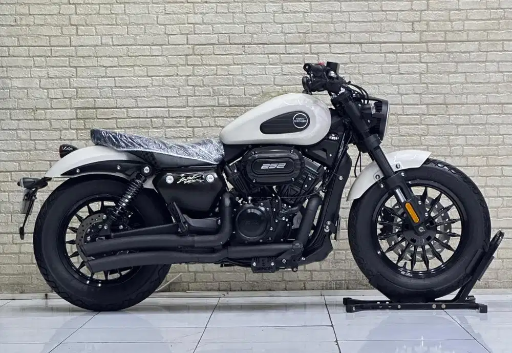 Keeway Benda 252 ABS 2024 Akhir Modif Santai - Zaky Mustika