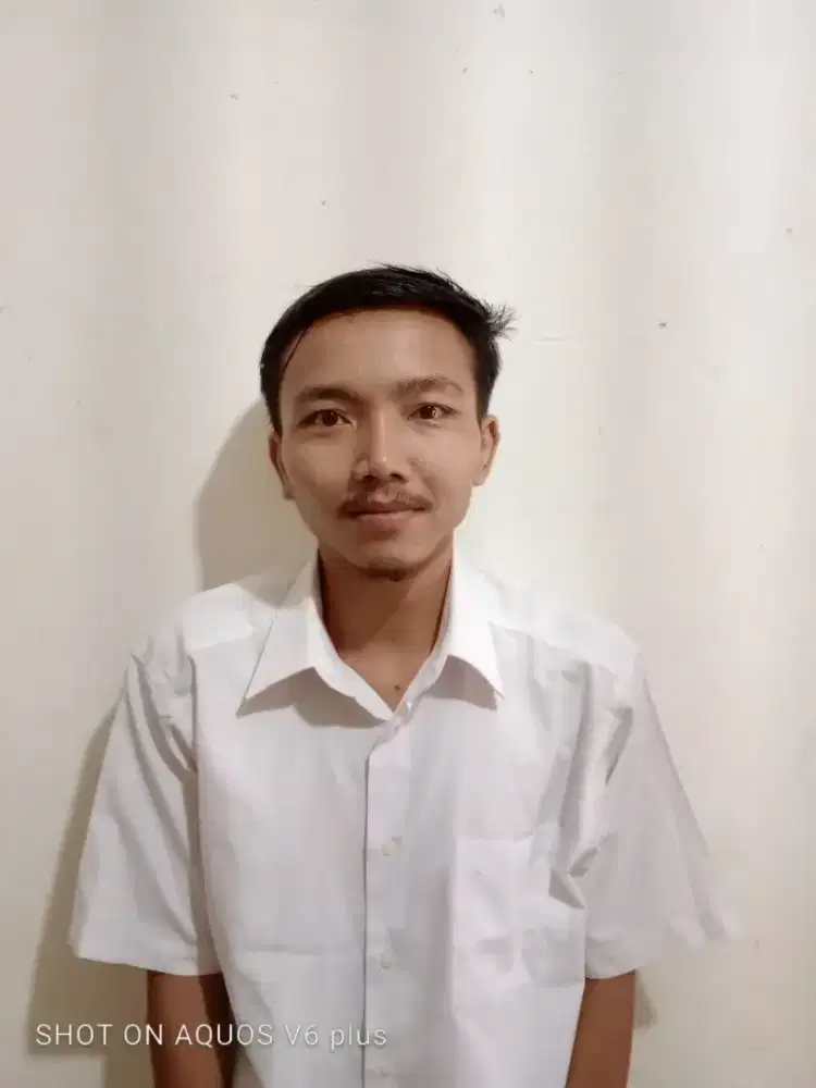 Cari pekerjaan apa aja yg penting halal