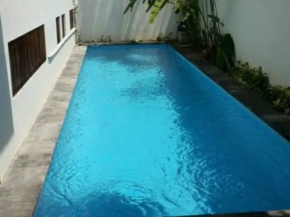 Disewakan / Jual Rumah Siap Huni Area Kemang Selatan Jakarta Selatan
