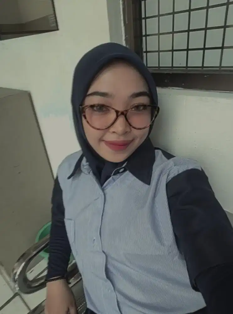 Mencari lowongan pekerjaan yang halal
