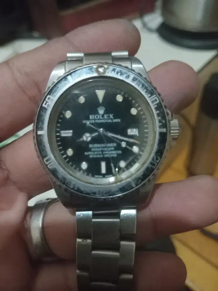 Jam tangan ROLEX SUBMARINER SWISS MATIC
