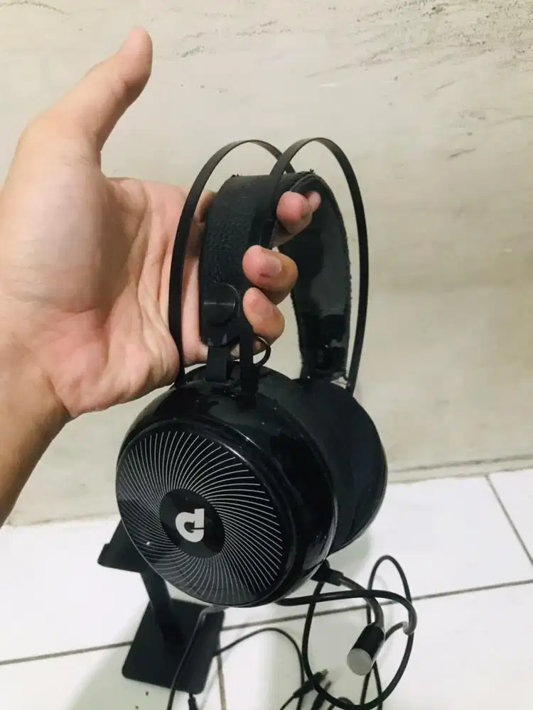 Headset dbE GM150 bekas