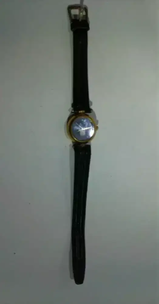 Jam Tangan ALBA
QUARTZ