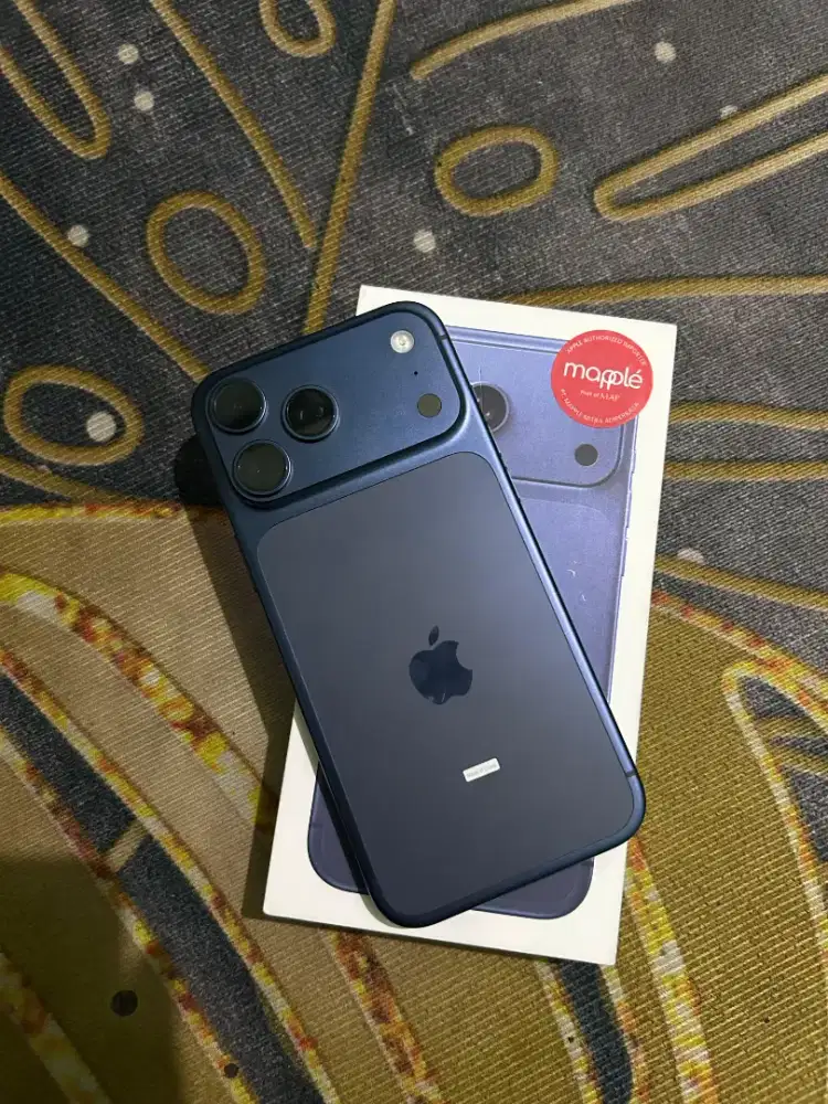 IPhone 17 pro max 256 gb ibox, deep blue