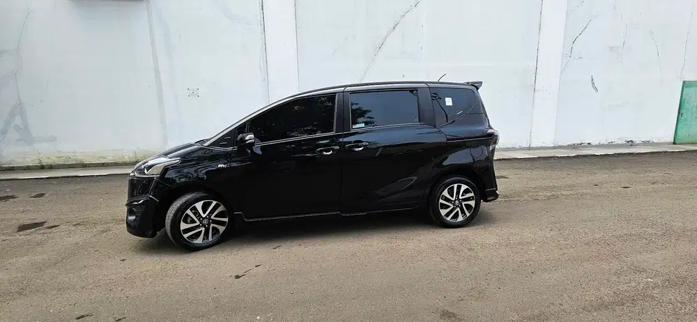 Toyota Sienta 2022 Bensin