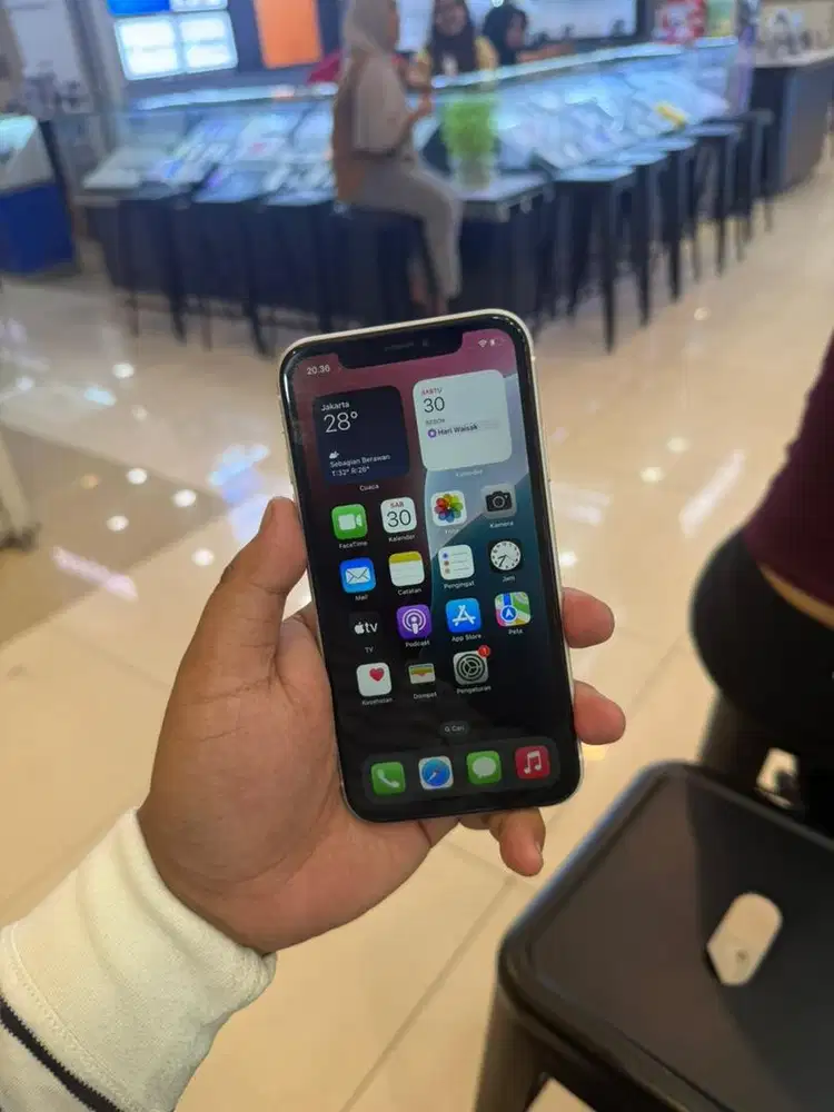 Iphone Xr 128GB ex inter hp kabel ajaaa imei permanen