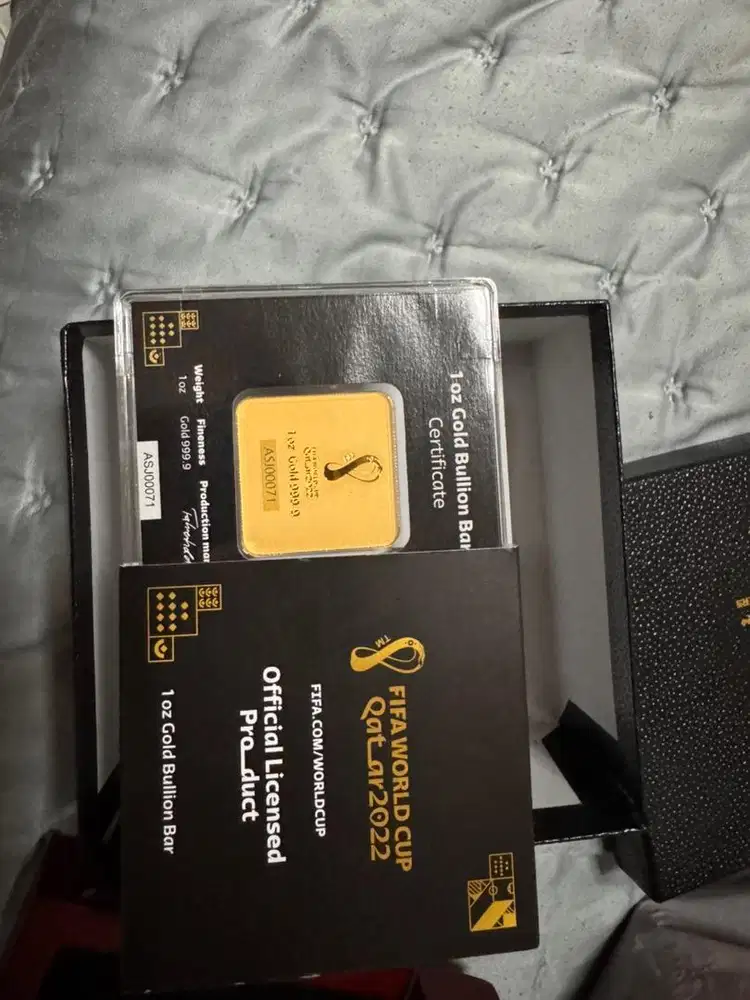 Official Gold Bullion 1 oz FIFA World Cup 2022