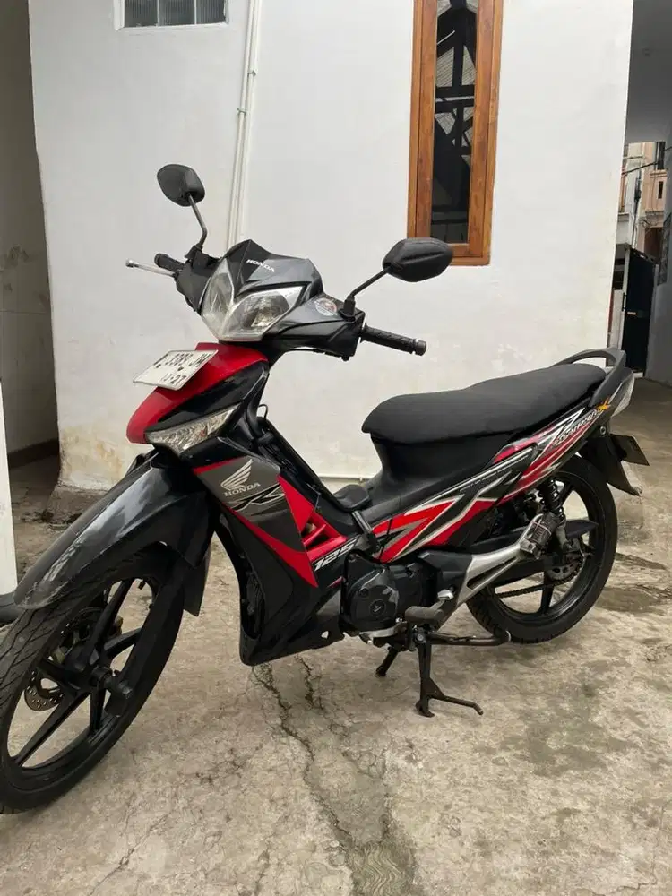 Supra X 125 Tahun 2012 Karbu