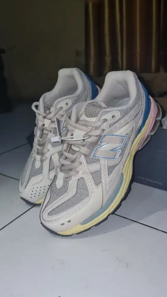 SNEAKERS NEW BALANCE 1906U LUNAR NEW YEAR M1906NC blue pink