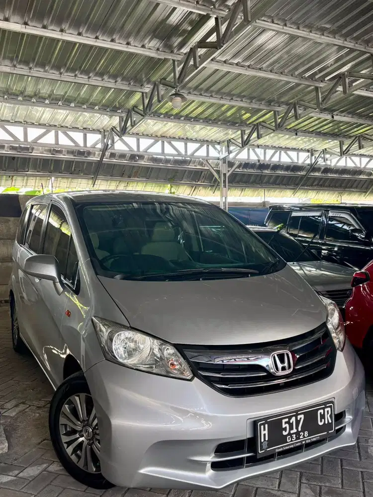 Honda Freed 2012 Bensin