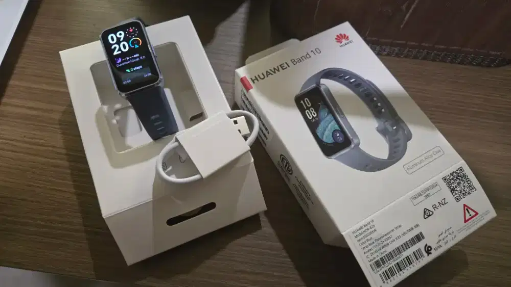 Huawei Band 10, seperti baru