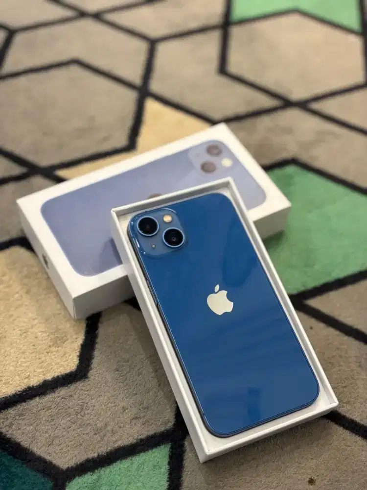 Iphone 13 inter  warna blue / 256gb, bh 87%