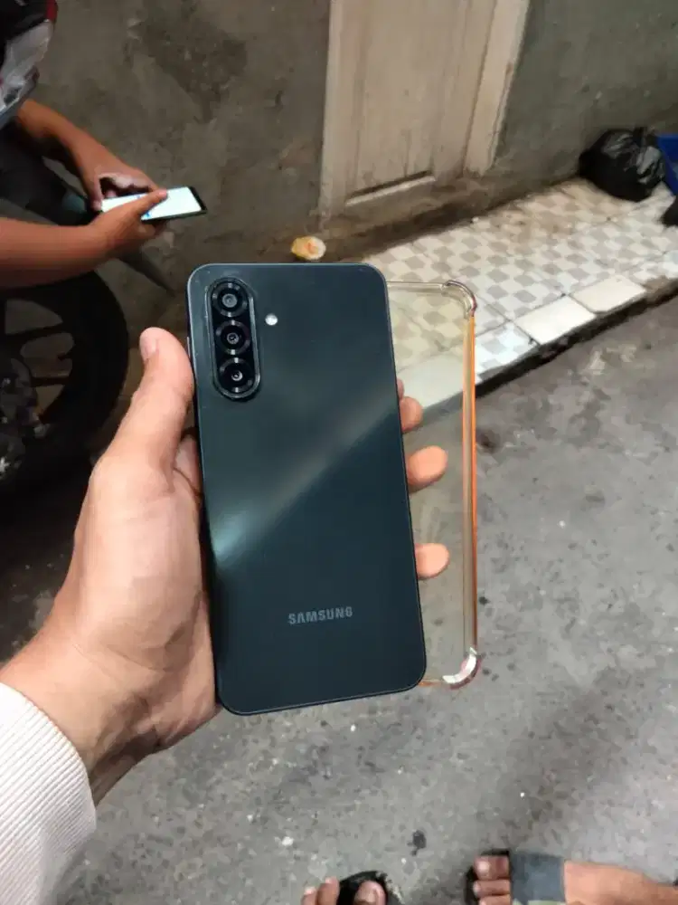 SAMSUNG A17 8/128