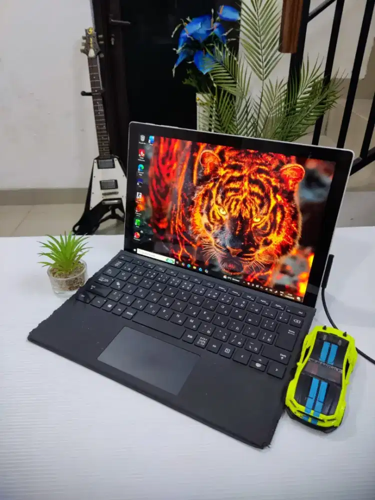 Laptop SuperSlim MICROSOFT Surface Pro 6 Super slim ringkes ringan