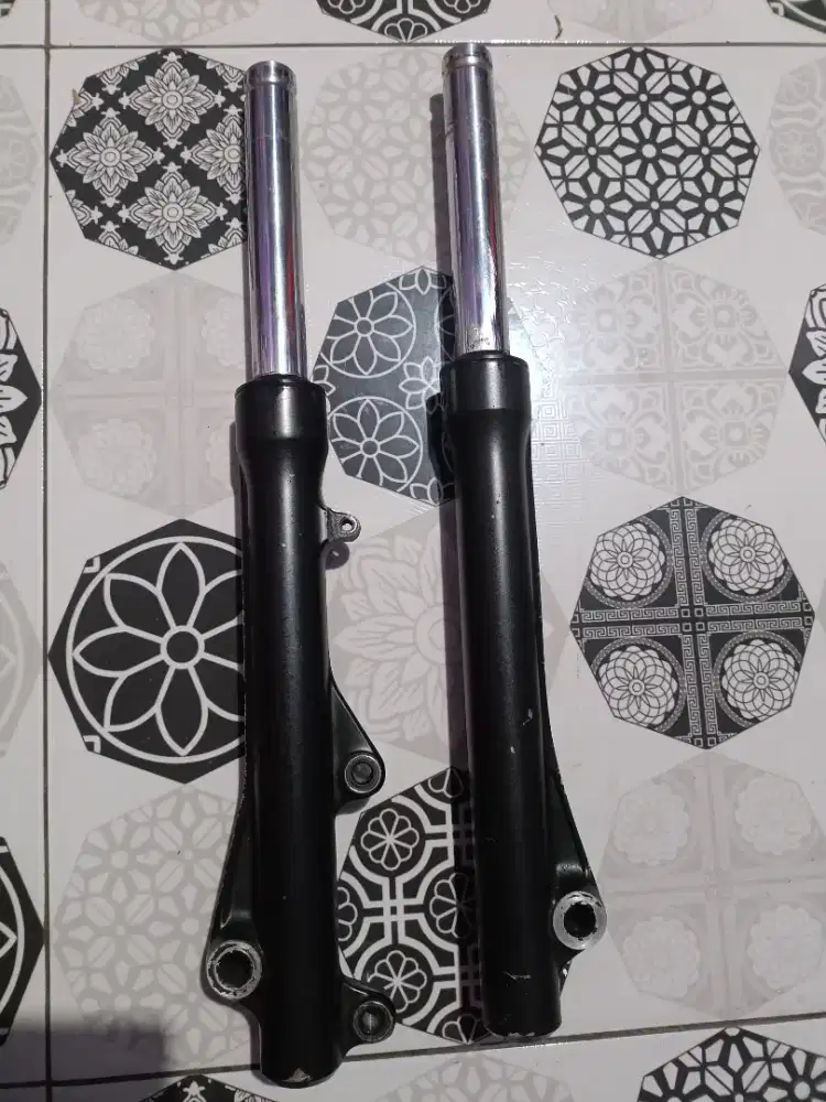 Shock depan ORI Vario 150