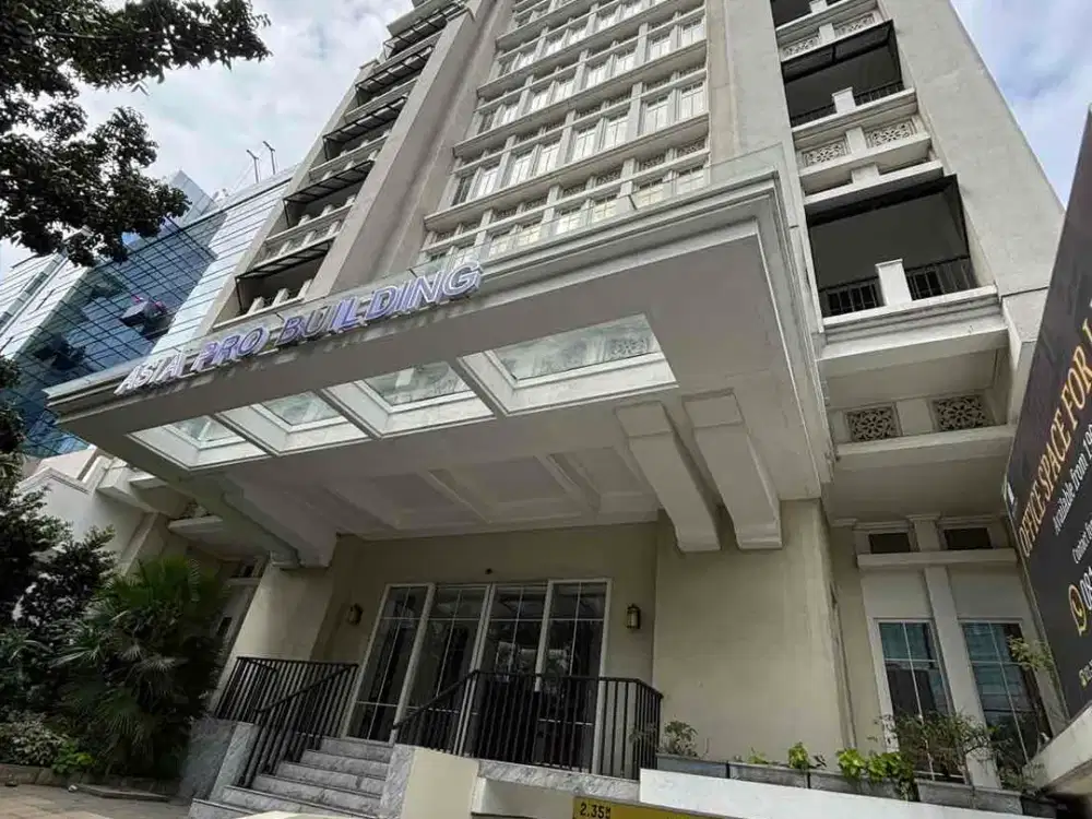Dijual Gedung 10 lt di Thamrin lt 689 m2 lb 2.602 m2 Hgb cocok office, kampus, institue, hospital, airbnb, hotel, parkir 15-20 unit, gedung masih aktif, rapi, siap huni, survey yuk & nego sampai deal!