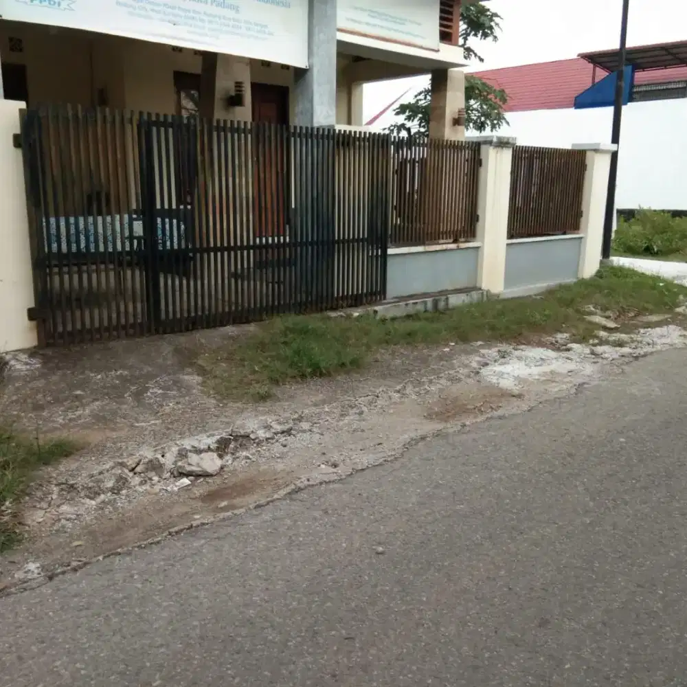 Rumah Disewakan Tahunan