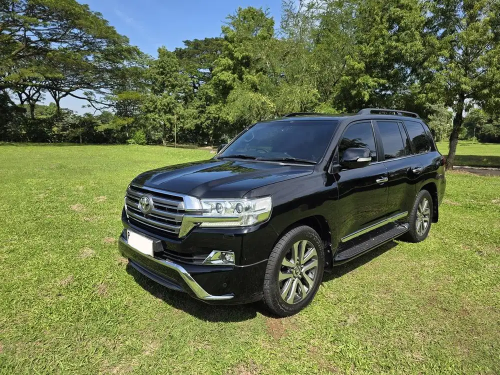 Land cruiser vxr 200 2016