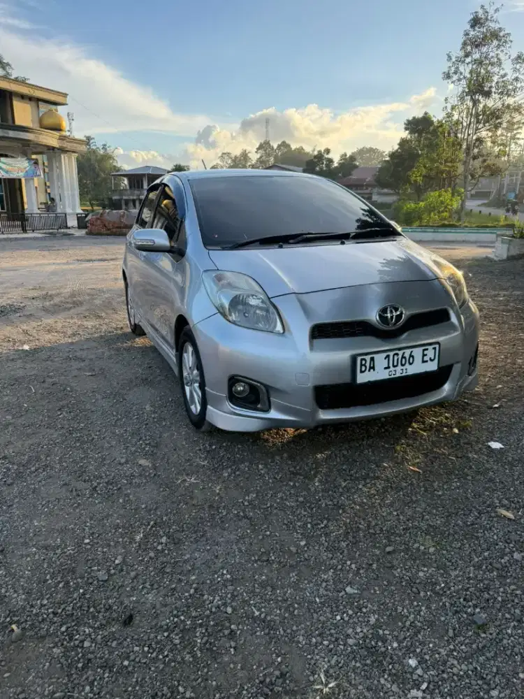 Yaris tipe E Matic 2012