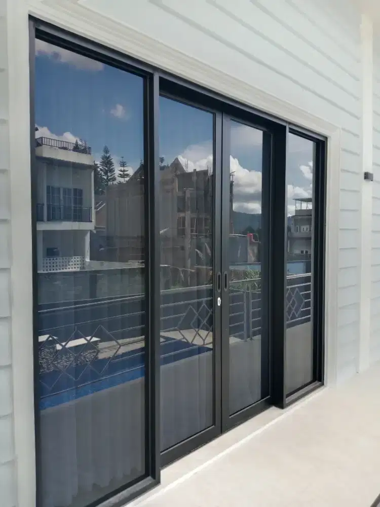PINTU SLIDING ALUMINIUM