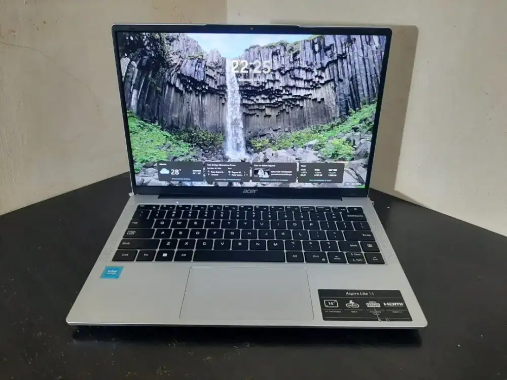 Laptop Acer Aspire Lite 14