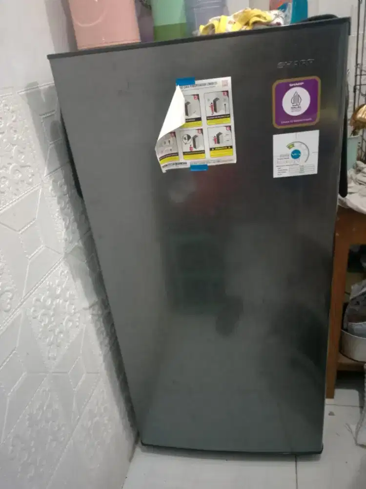 Kulkas sharp 1 pintu