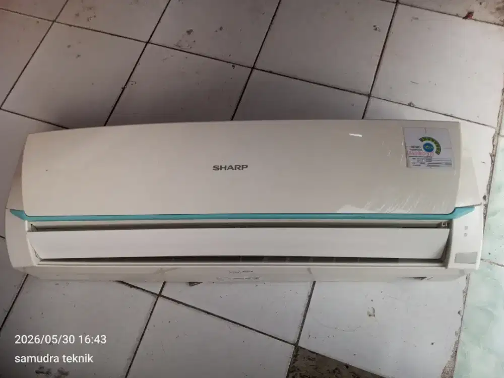 Indoor Sharp r32 ori